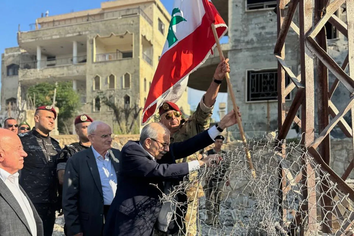 نواف سلام يؤكد مواصلة الجهود لتأمين الانسحاب الاسرائيلي الكامل من جنوب لبنان