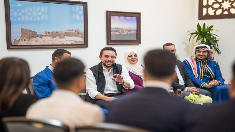 ولي العهد يؤكد اعتزازه بالشباب الاردني في القطاع التكنولوجي