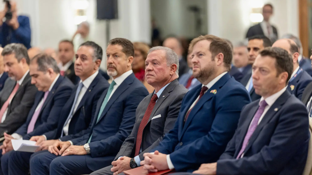 الملك يشارك في افتتاح ملتقى الاعمال الاردني البريطاني في لندن