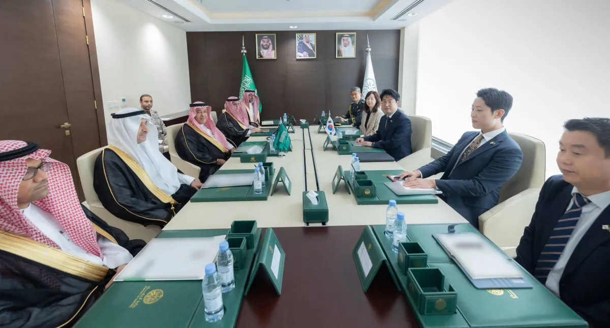 السعودية وكوريا الجنوبية تبحثان تعزيز التعاون الدفاعي