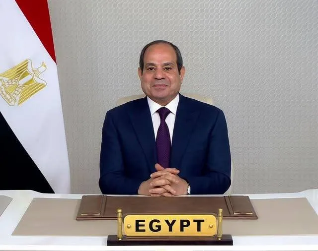 السيسي يجدد موقف مصر الرافض للاعتداءات على الدول العربية
