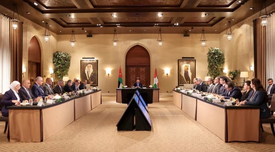 ولي العهد يؤكد أهمية التوسع في ربط المستشفيات والمراكز الصحية بمركز الصحة الرقمية