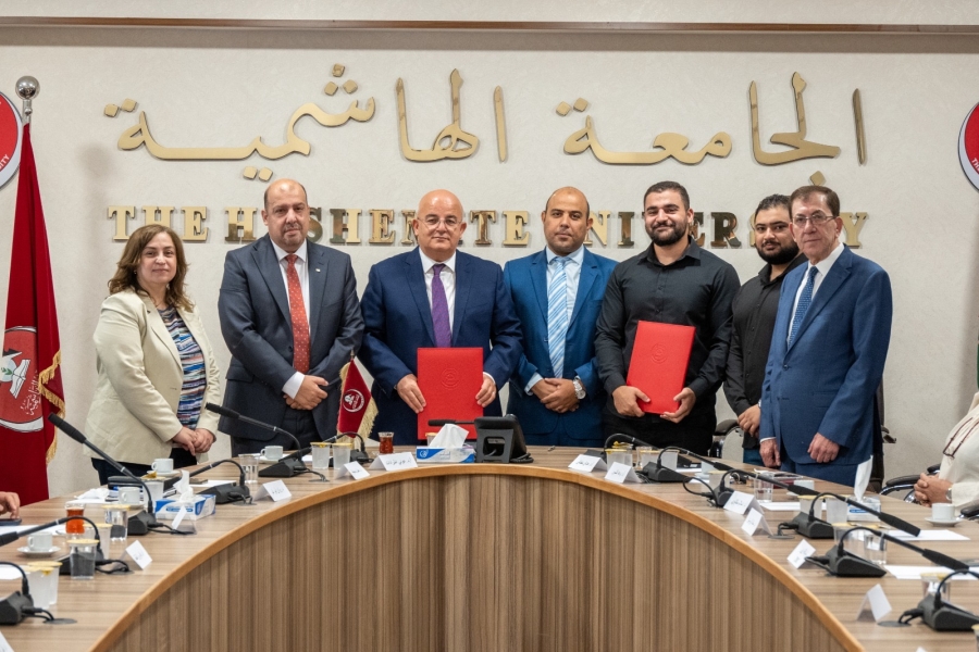الجامعة الهاشمية تطلق الدورة الأولى من برنامج احتضان المشاريع الريادية الطلابية بتوقيع اتفاقيات مشاريع ابتكارية