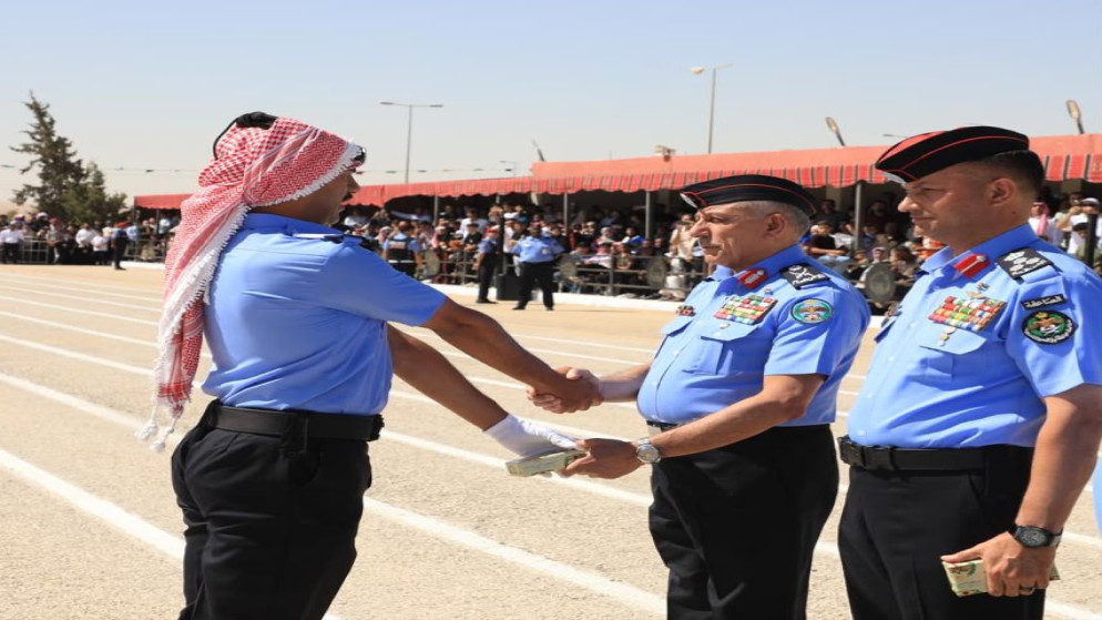 اللواء المعايطة يرعى حفل تخريج دفعة جديدة من مستجدي الامن العام