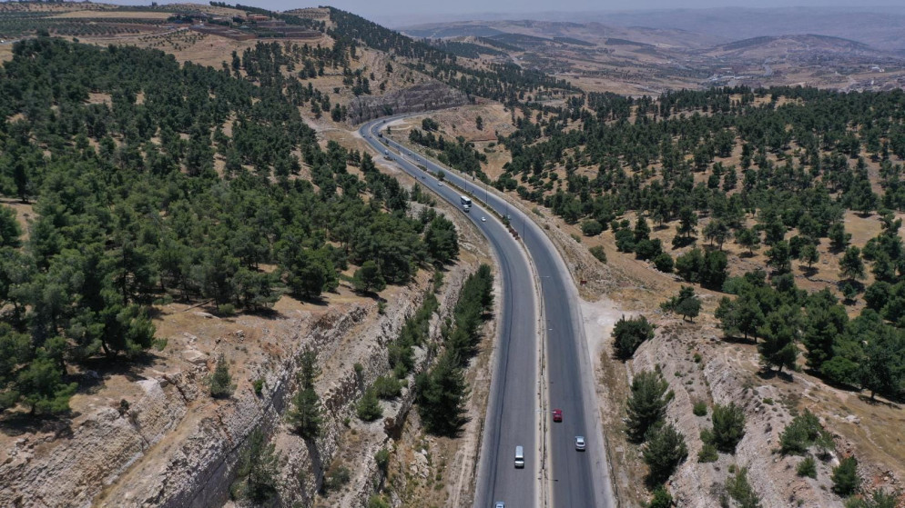 تخريب محول انارة طريق عمان اربد في حادثة سرقة جديدة