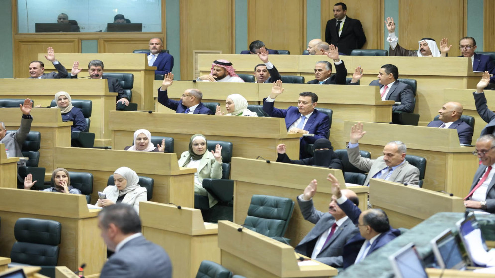 مجلس النواب يواصل مناقشة قانون الملكية العقارية الجديد
