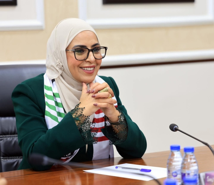 الحجايا رئيسة لكتلة حزب عزم النيابية