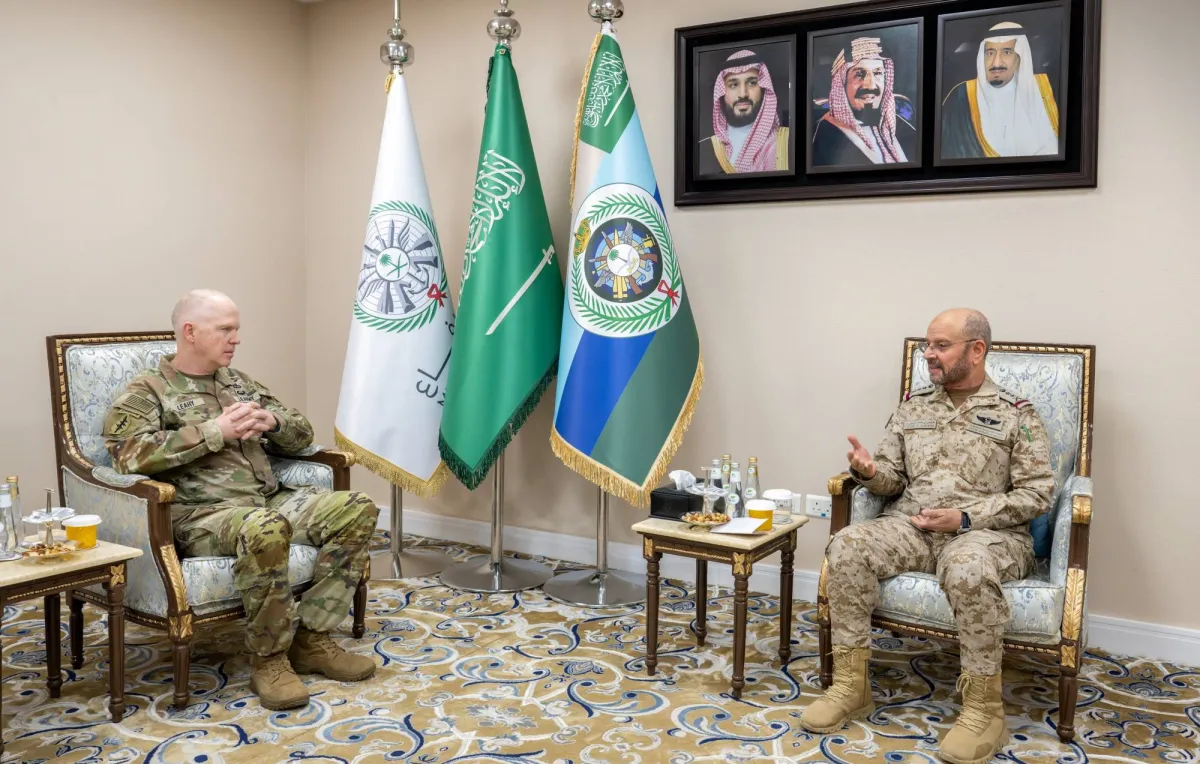 السعودية وامريكا تبحثان تعزيز التعاون الدفاعي والعسكري