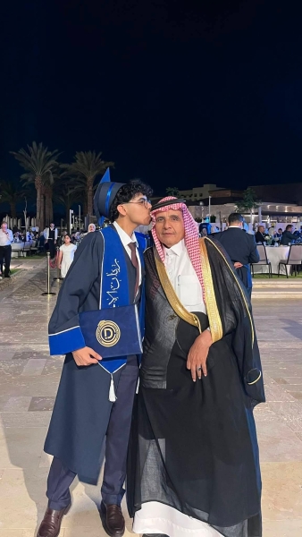 تهاني ومباركات للشيخ فرج الاحيوات بنجاح نجله ريان