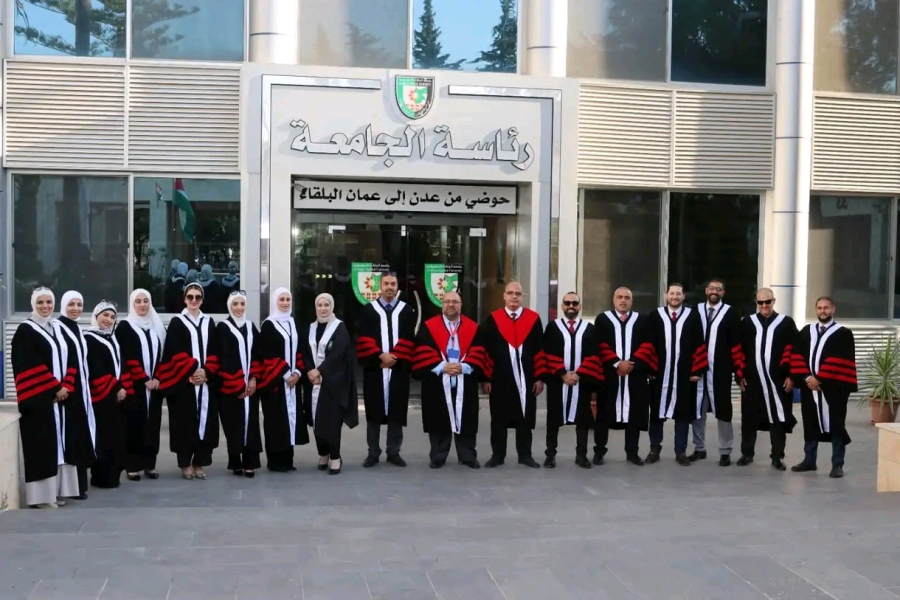 البلقاء التطبيقية تحتفي بتخريج طلبة كلية السلط التقنية وكلية التمريض