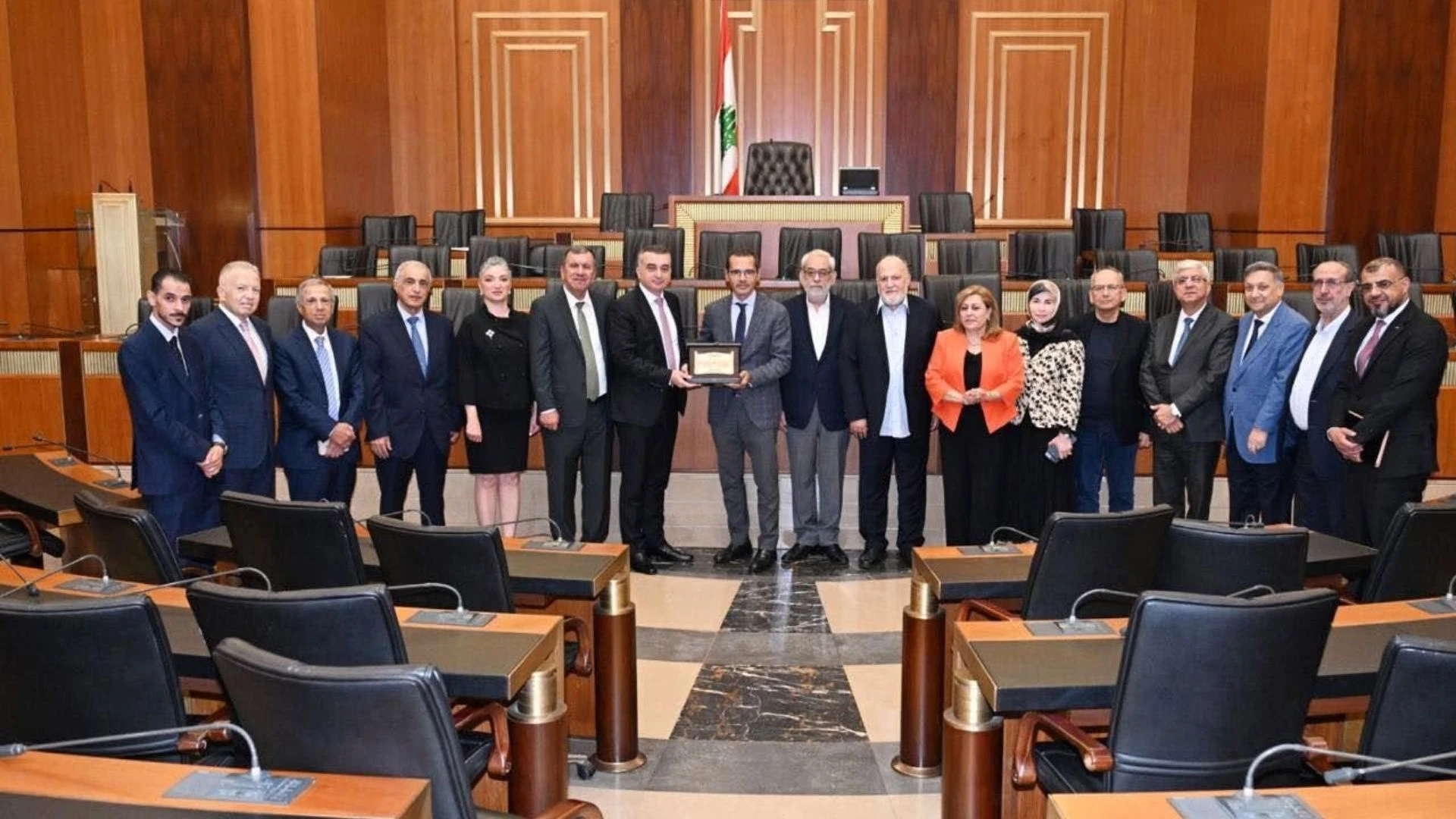 وفد نيابي اردني يختتم زيارة رسمية الى بيروت لتعزيز التعاون المشترك