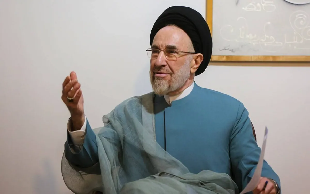 محمد خاتمي يدافع عن مفاوضات ايران مع واشنطن ويحذر من ضياع فرصة السلام