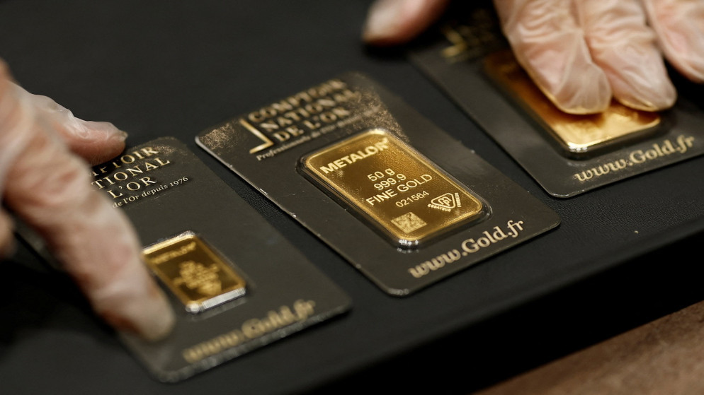 الذهب يواصل الصعود ويبلغ اعلى مستوياته في ثلاثة اشهر