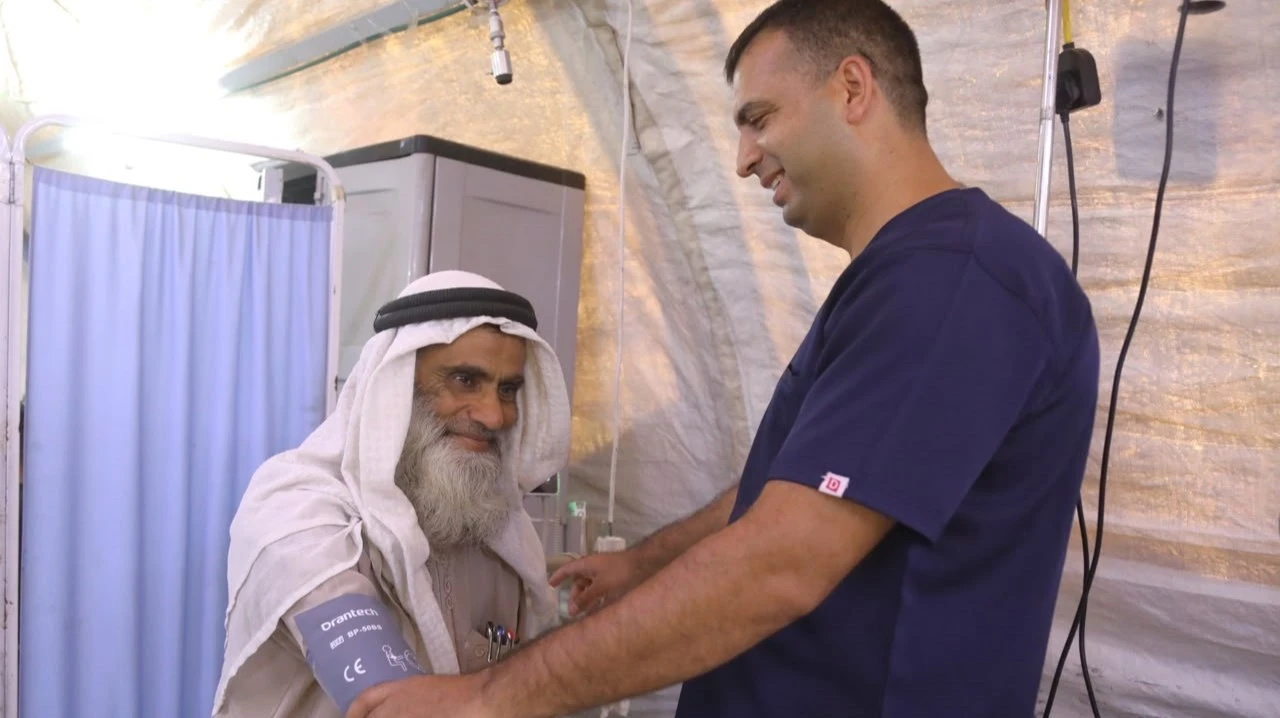 المستشفى الميداني الاردني جنوب غزة 11 يباشر تقديم خدماته الطبية