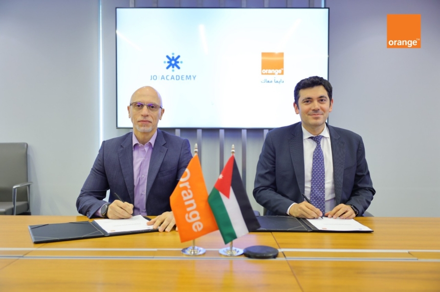 Strategic Partnership Between Orange Jordan and Jo Academy to Support Students Across Various Educational Levels