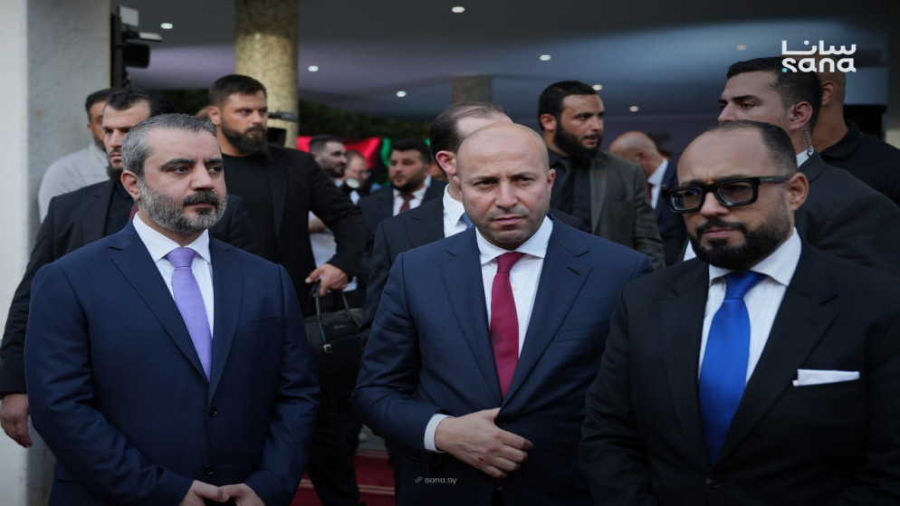 سوريا تعيد فتح سفارتها في ليبيا بعد انقطاع دام 14 عاما