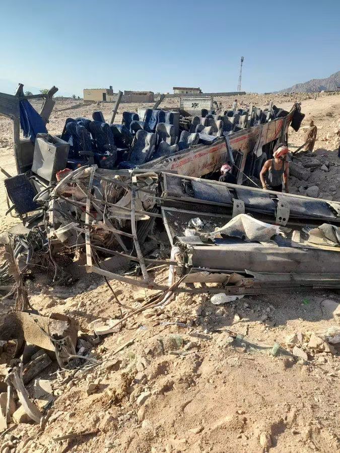 تفاصيل حادث السير المؤسف في مصر ... واردنيين على متن الحافلة