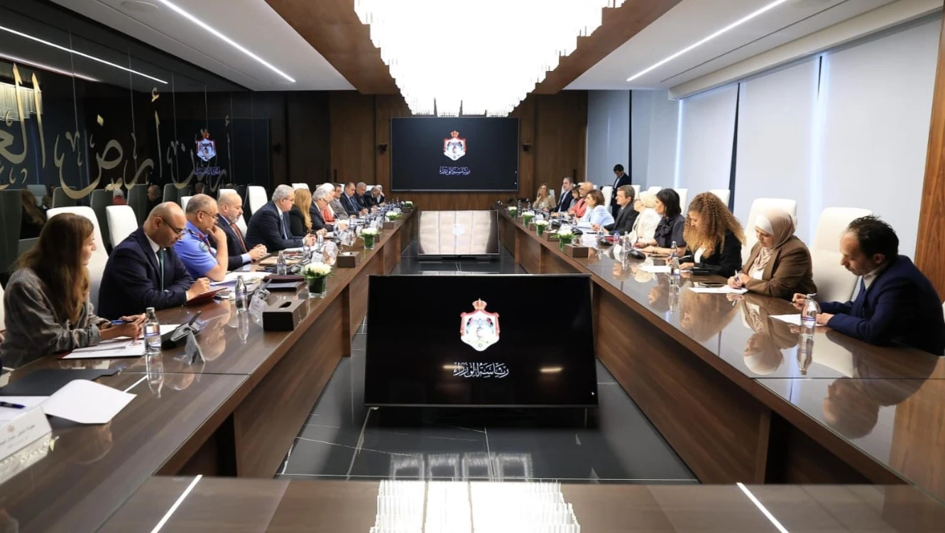 اللجنة الوزارية لتمكين المرأة تبحث تعزيز الشراكة مع هيئة الامم المتحدة