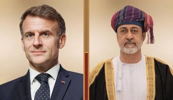 سلطان عمان يبحث مع الرئيس الفرنسي مستجدات الاوضاع الاقليمية