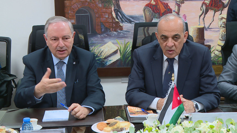 فريق عمل مشترك بين الاردن وفلسطين لتعزيز التعاون السياحي
