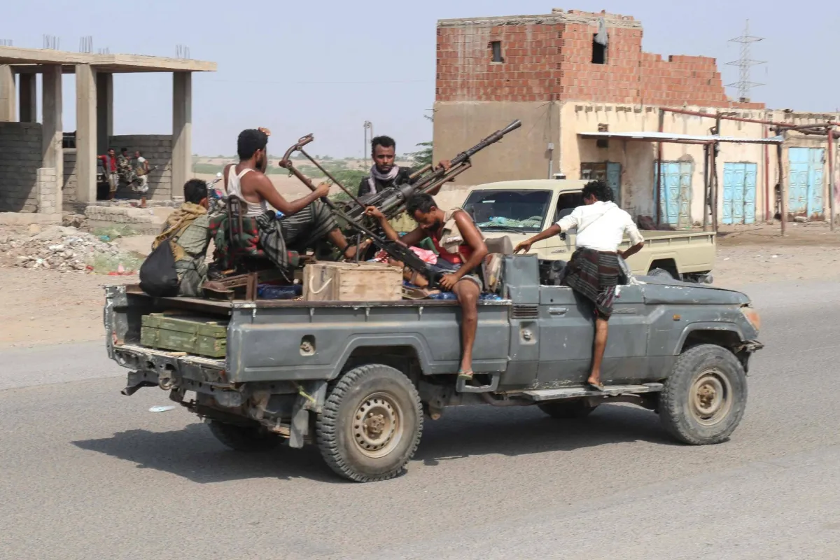 الجيش اليمني يطلق عملية عسكرية واسعة ضد الحوثيين في الجوف ومناطق اخرى