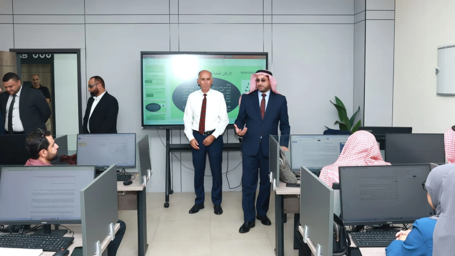 امين عام الاوقاف يتفقد برامج تدريب الائمة والواعظات