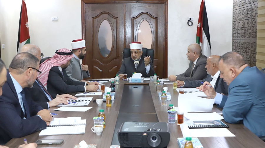 السداد عن 117 غارمة، وترميم 13 منزلاً لأسر محتاجة
