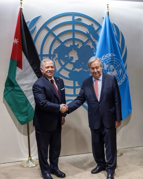 الملك يلتقي الأمين العام للأمم المتحدة