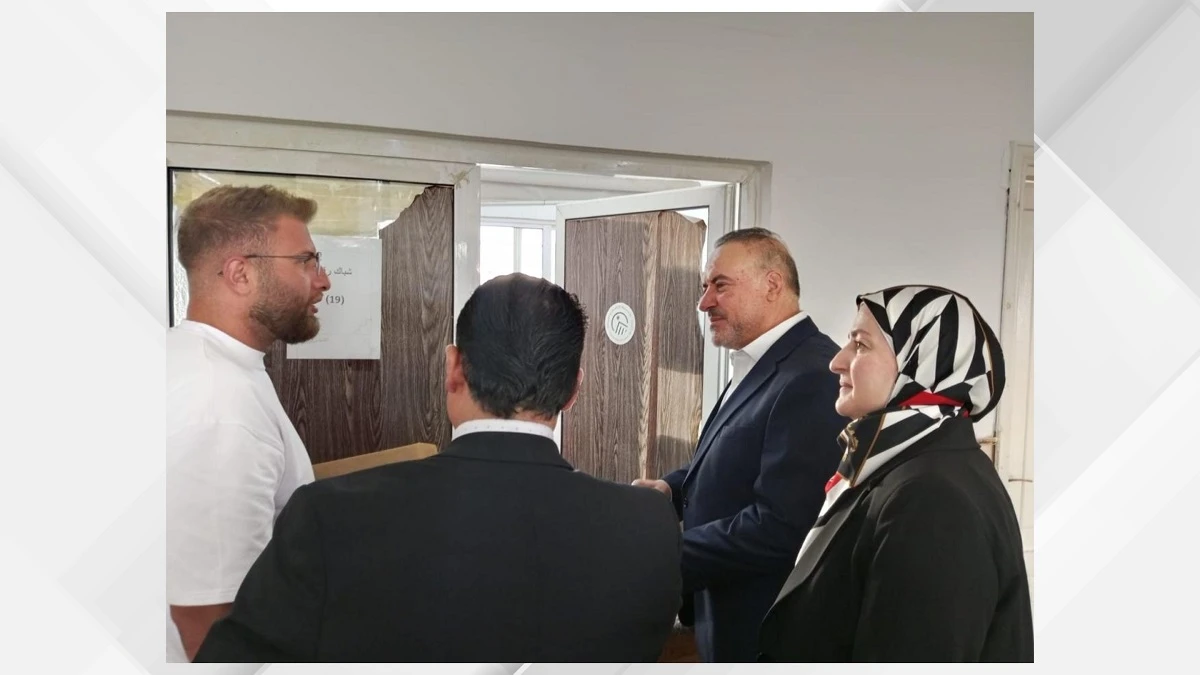 وزير المالية يتفقد مديرية اراضي شمال عمان ويوجه بتطوير الخدمات الرقمية
