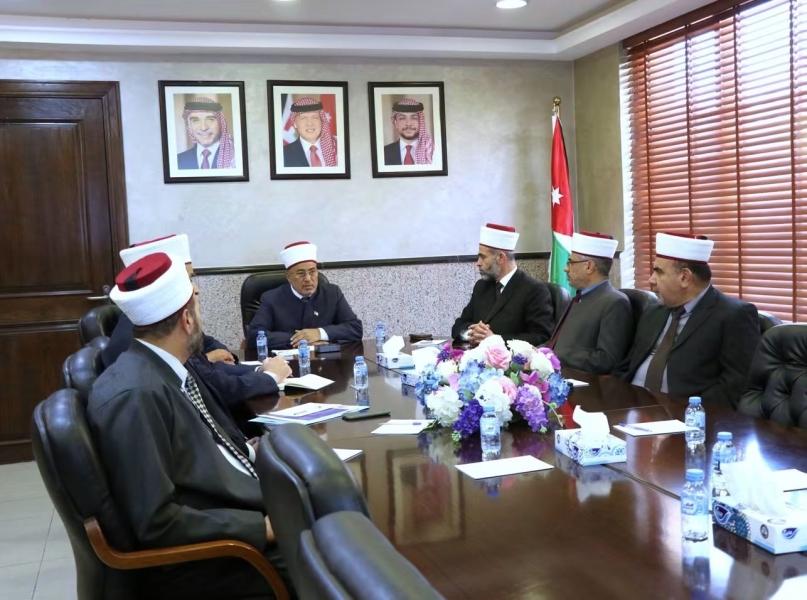 اجتماعًا هاماً لرؤساء المحاكم الشرعية