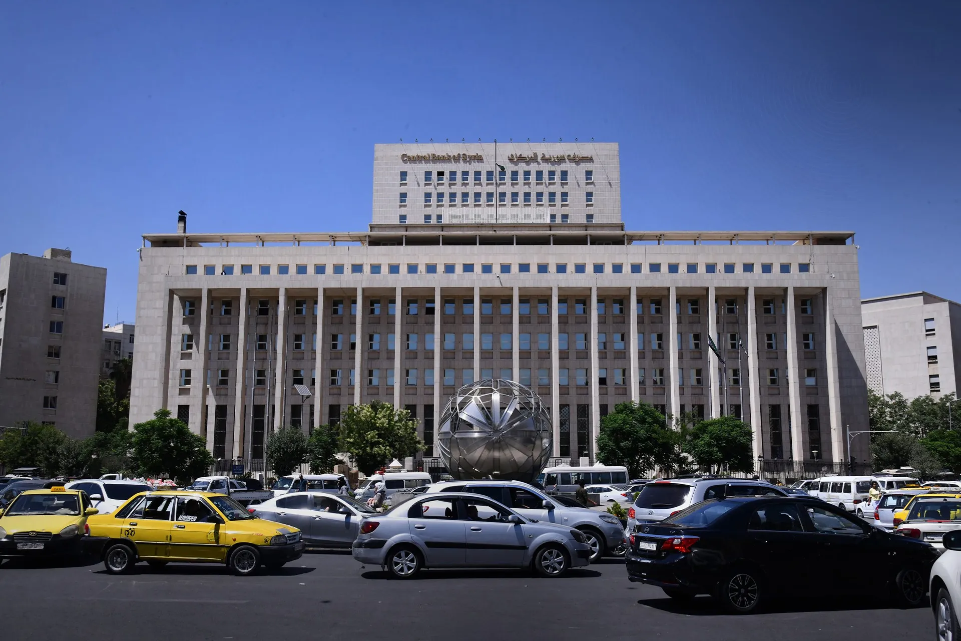 استثمارات اجنبية مرتقبة تتجاوز مليار دولار لتاسيس مصارف جديدة في سوريا