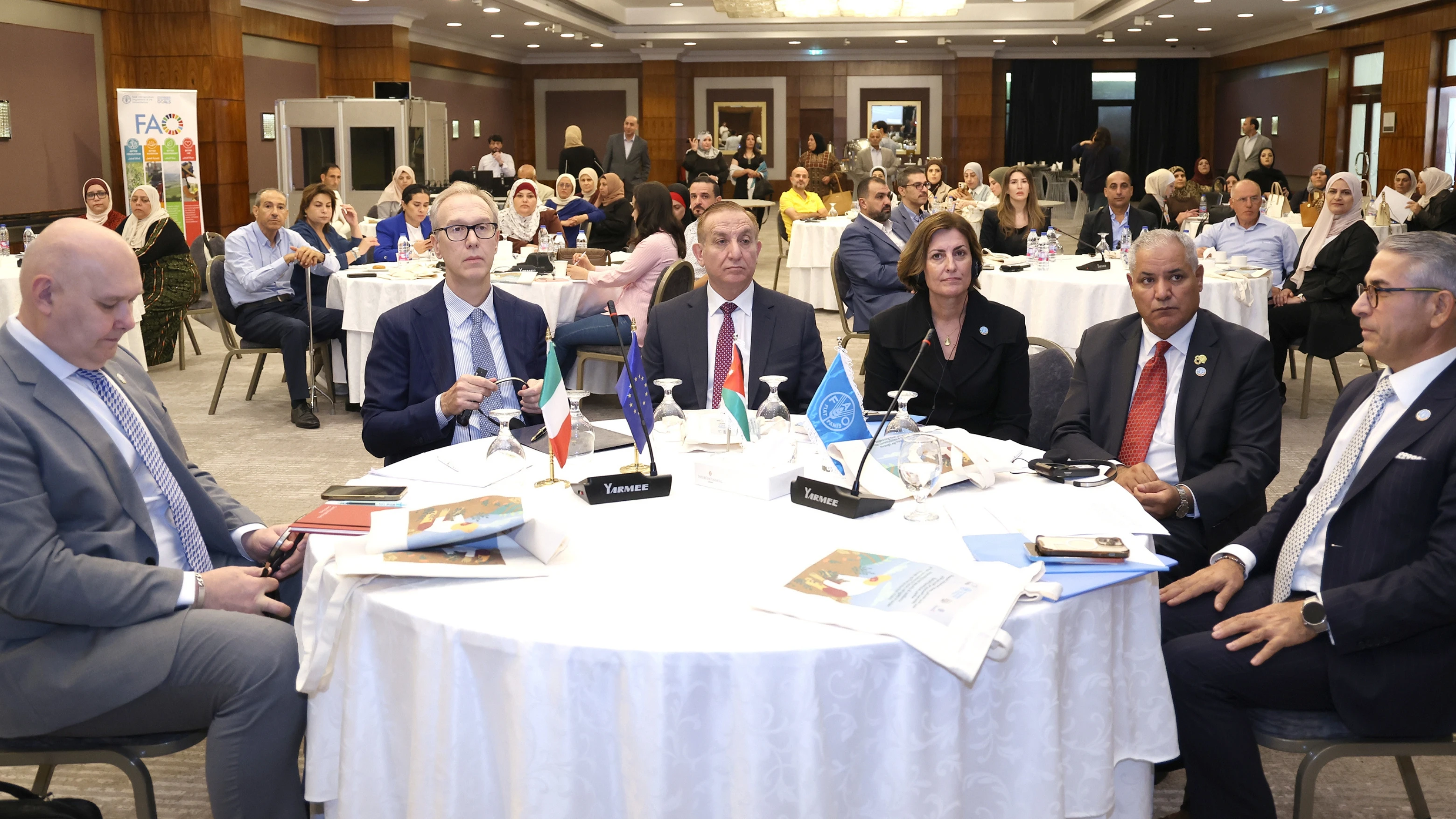 وزير الزراعة يؤكد اهمية تمكين الريف لمواجهة التحديات الاقتصادية والمناخية