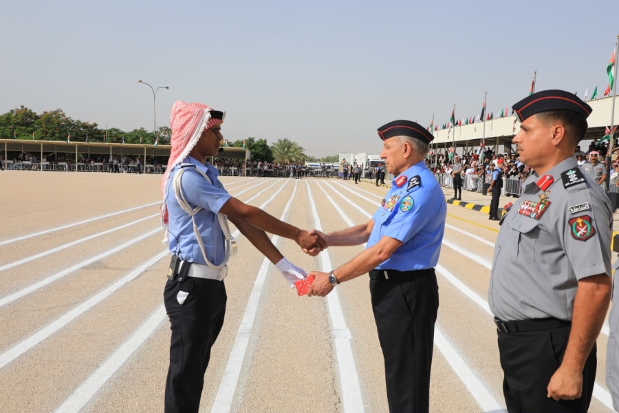 اللواء المعايطة يرعى مراسم تخريج دورة إعداد وتأهيل الشرطة المستجدين في الكفرين، ويفتتح مشروع تحديث ميدان الرماية الإلكتروني