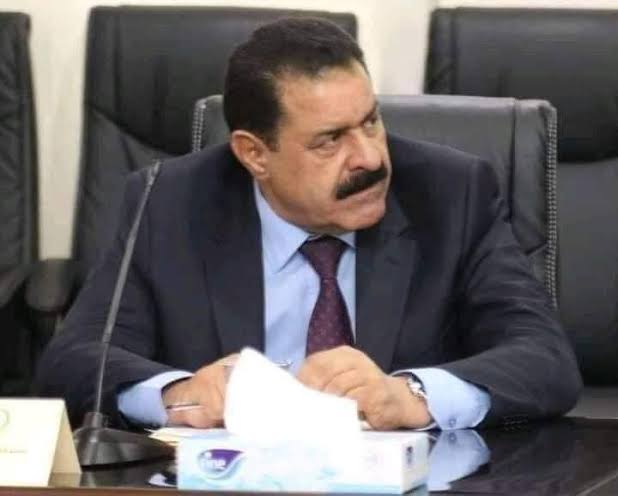 الحكومة تحيل المحافظ الحجايا للتقاعد ..والحجايا يصدر بياناً