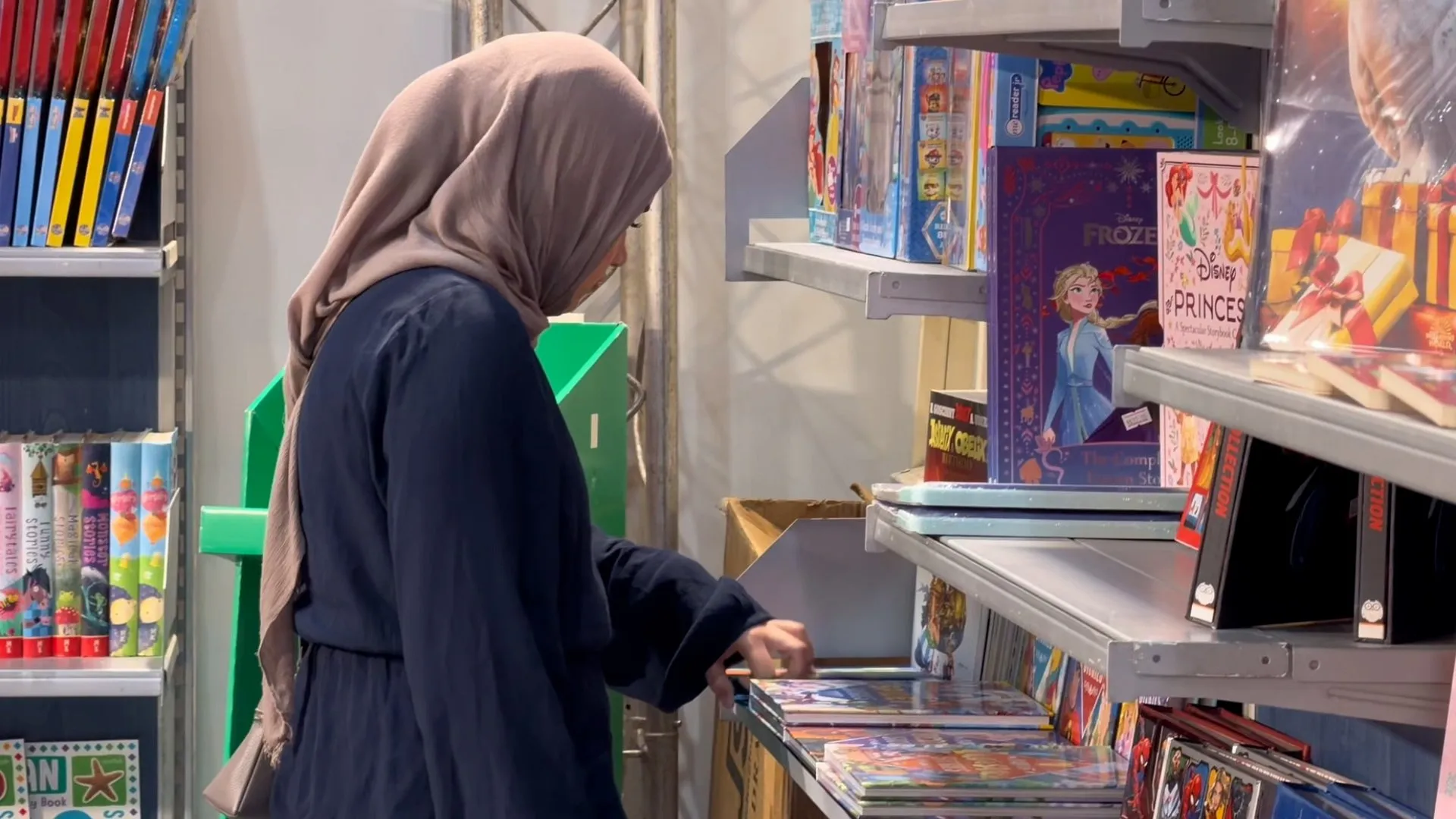 معرض بيروت الدولي للكتاب في مواجهة الازمة الاقتصادية