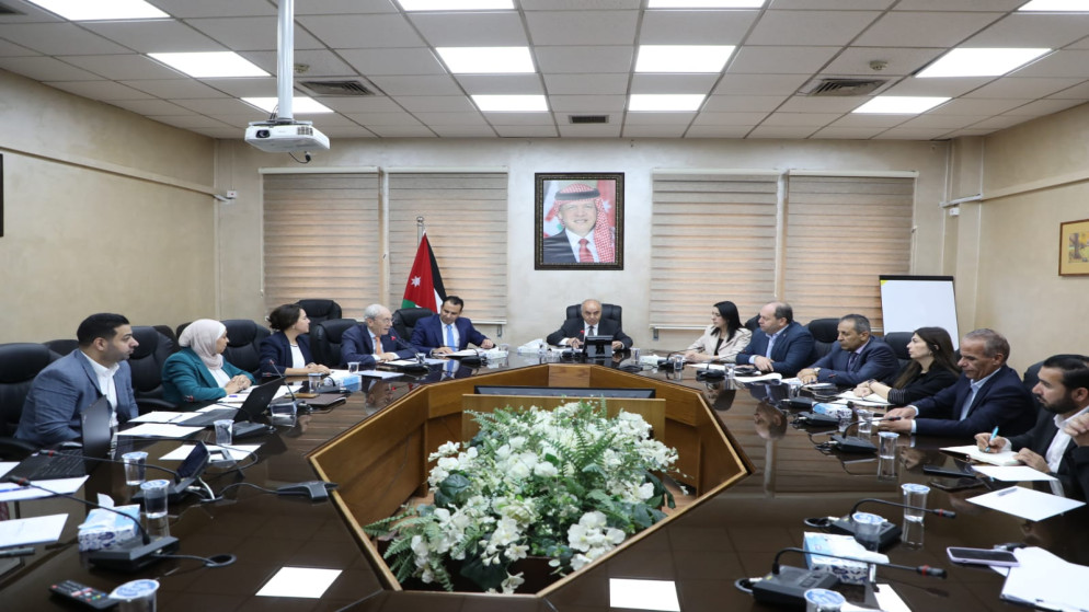 وزير التربية يؤكد اهمية الشراكة الاستراتيجية مع جمعية جائزة الملكة رانيا للتميز التربوي