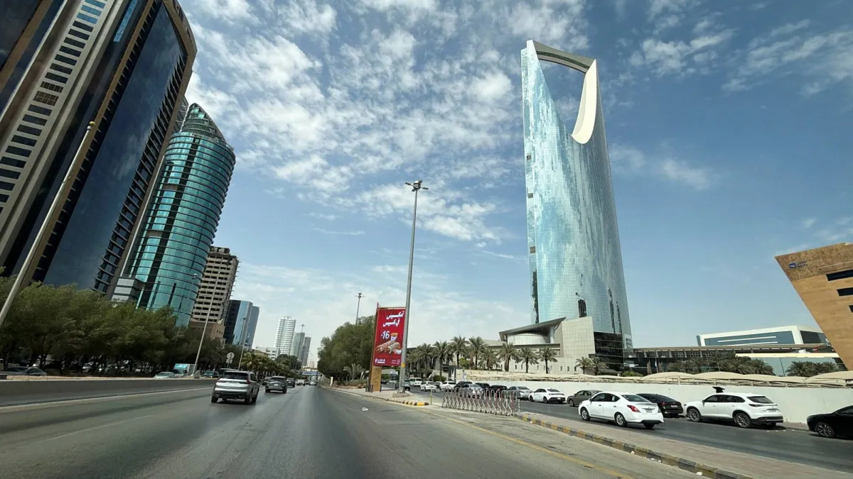 الجدعان يؤكد دور استثمارات السعودية في تأمين امدادات الطاقة والتجارة العالمية