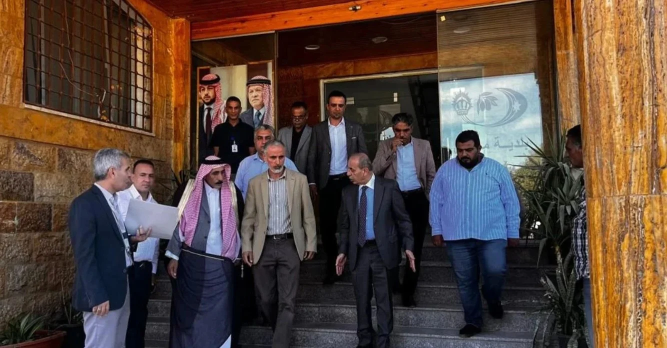 وزير الادارة المحلية يتفقد جاهزية بلديات البلقاء لاستقبال فصل الشتاء