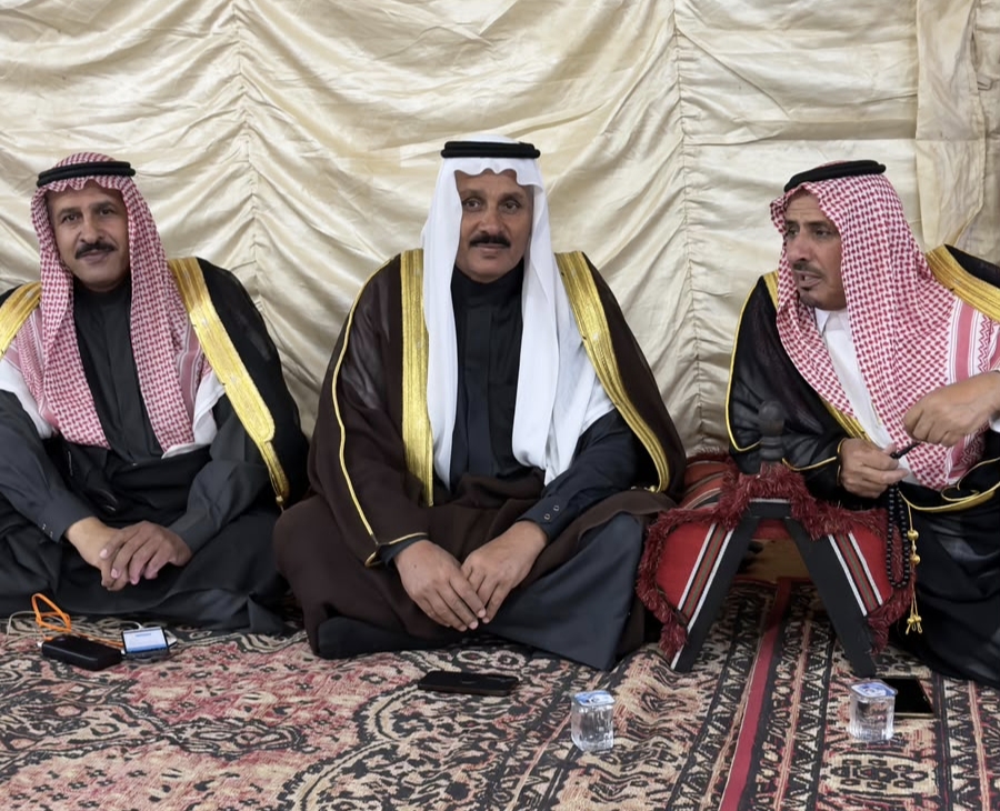 القمعان الزبن يقود جاهة عشائرية الى قبيلة بني حميدة