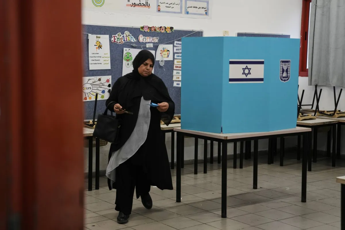 لجنة الانتخابات الاسرائيلية تنفي مزاعم تزوير نتائج تصويت الاحزاب العربية
