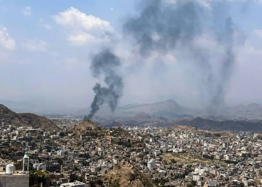 مطالبات بتحقيق دولي حول استخدام الحوثيين قذائف سامة في تعز