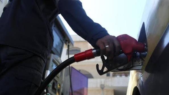 الحكومة  : ثبتنا اسعار السولار والكاز والغاز رغم ارتفاعهم عالمياً